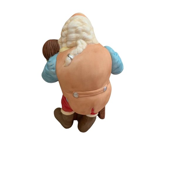 HALLMARK GOLD CROWN COLLECTIBLE SANTA THE TOYMAKER FINE PORCELAIN FIGURINE 1988 - Picture 3 of 10